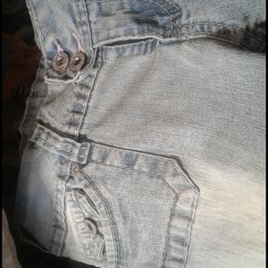 Angels stretch denim capris